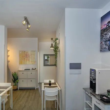 L'approdo Pensión 3*